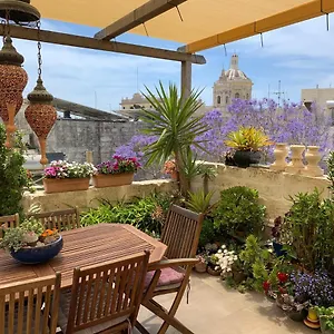 https://house-of-character-in-historical-rabat.hotelssaintjulians.com