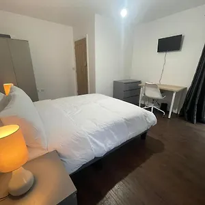 Homestay Cosy Private In Barking, Thamesmead (Greater London)